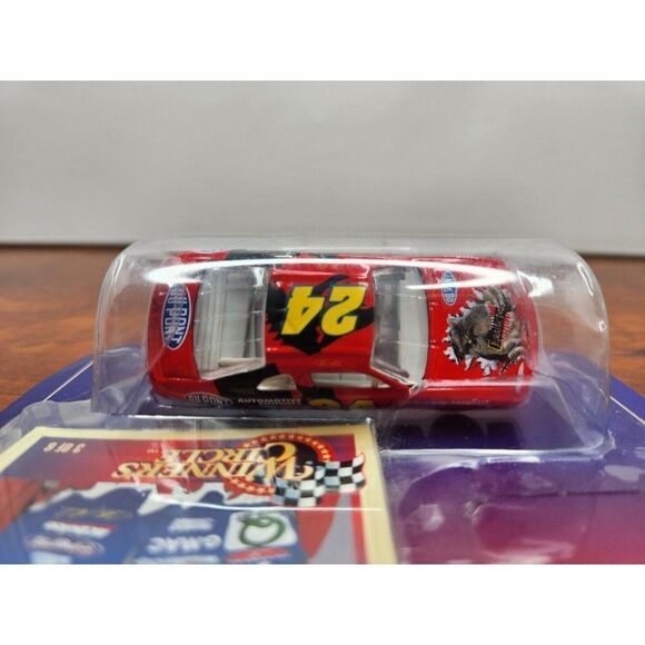 Vintage 1997 Winners Circle 24 Jeff Gordon Lifetime Series #3 of 6 NASCAR 1:64 - Picture 10 of 13